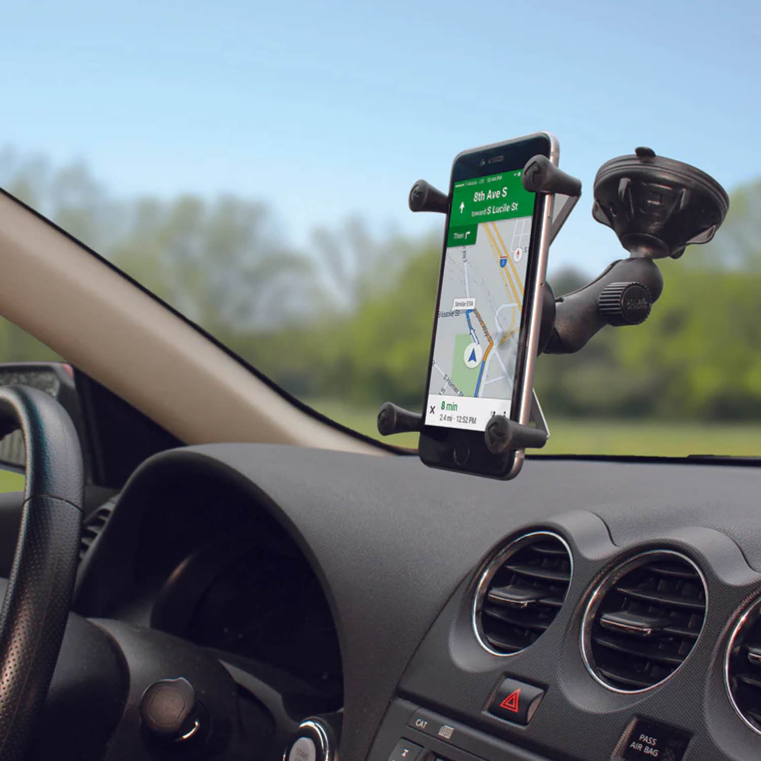 RAM Mounts X-Grip Saugfuß-Halterung für Smartphones (Verbundstoff) - Bis 114,3 mm Breite - Kurzer Verbindungsarm - Twist-Lock Saugfuß - B-Kugel (1 Zoll)